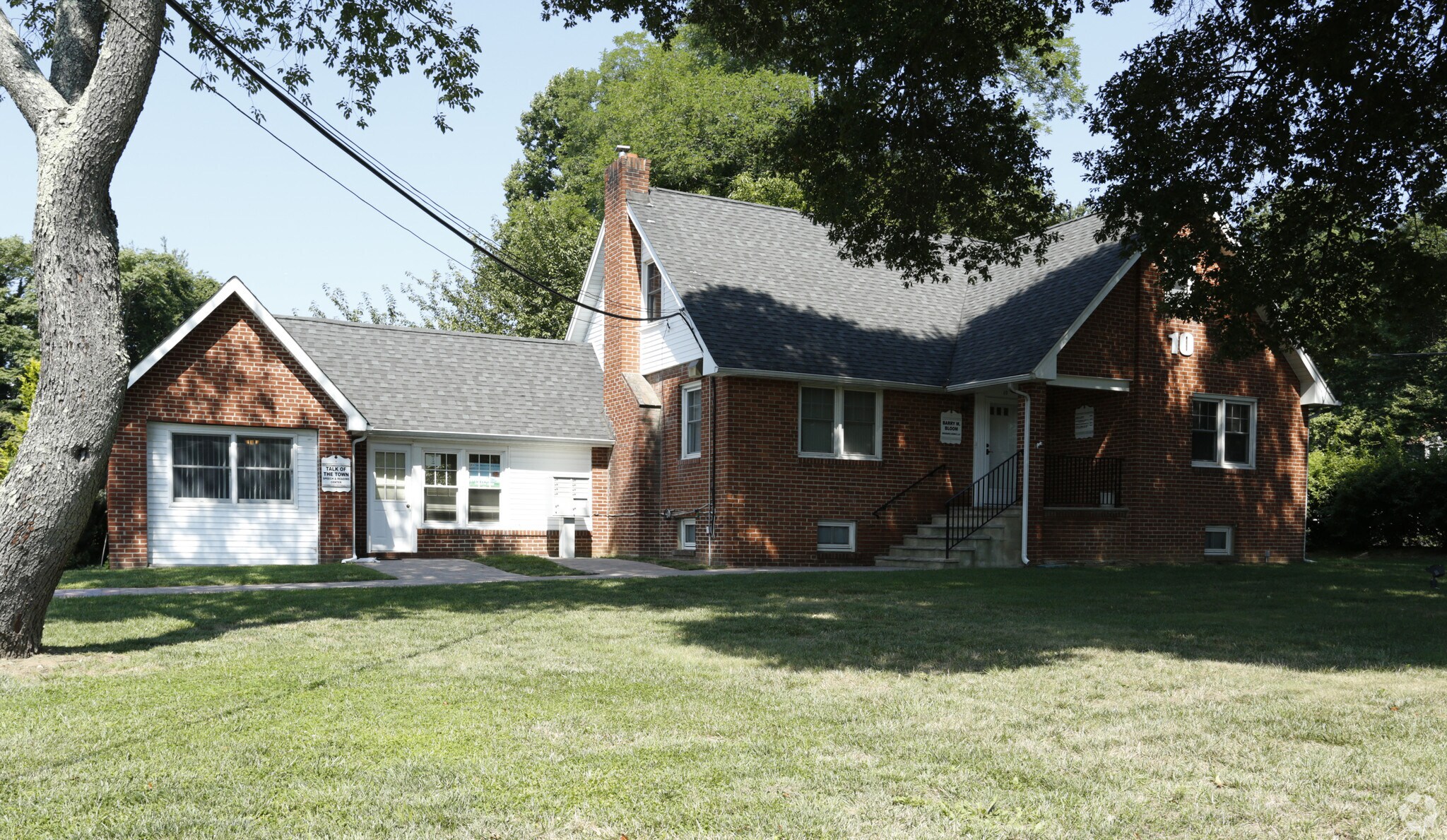 8-10 Tindall Rd, Middletown, NJ à louer Photo principale– Image 1 sur 19