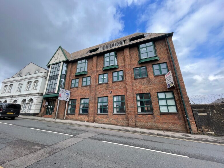 4 Tonbridge Rd, Maidstone à louer - Photo de l’immeuble – Image 2 sur 17