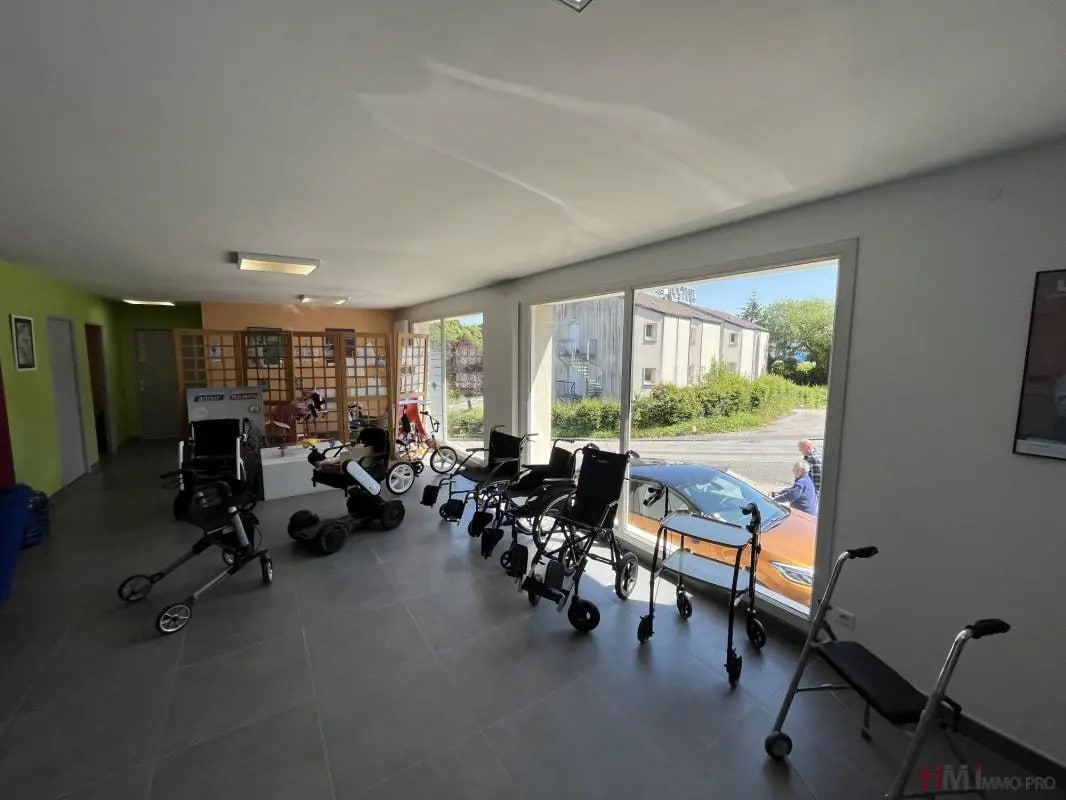 Bureau dans Montivilliers à vendre Photo de l’immeuble– Image 1 sur 16