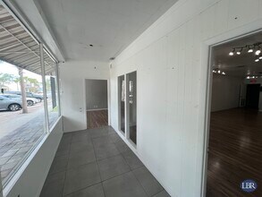 528-540 E New Haven Ave, Melbourne, FL à louer Photo intérieure– Image 2 sur 7