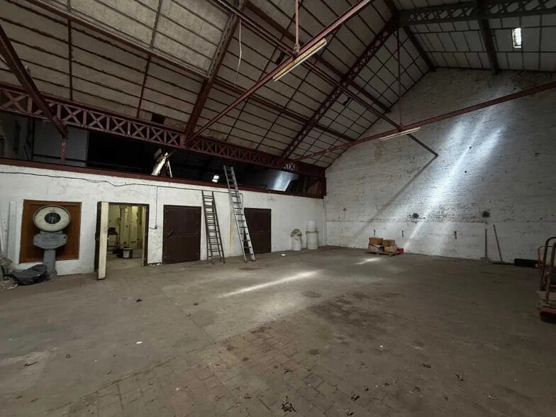 Industriel/Logistique dans Lille à vendre - Photo de l’immeuble – Image 3 sur 6