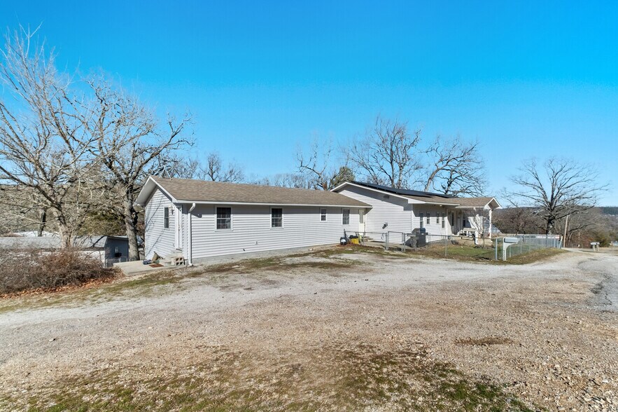 7462 Highway 187, Eureka Springs, AR à vendre - Photo de l’immeuble – Image 3 sur 54