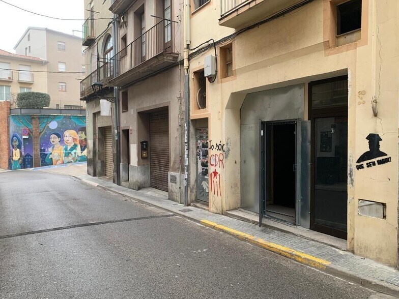 Immeuble residentiel dans Berga, Barcelona à vendre - Photo intérieure – Image 2 sur 2