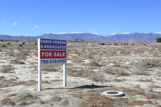 Plus de détails pour 73741 Spyder Cir, Palm Desert, CA - Terrain à vendre