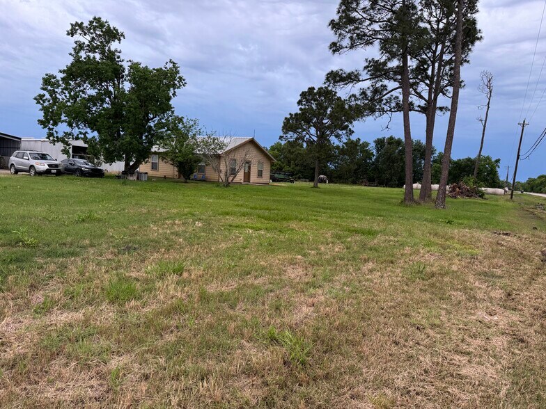 20025 County Road 48, Rosharon, TX à vendre - Photo de l’immeuble – Image 2 sur 20