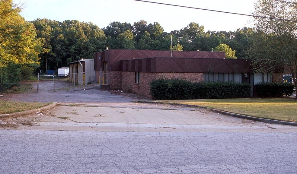 4625 Stonegate Industrial Blvd, Stone Mountain, GA à louer - Photo de l’immeuble – Image 3 sur 17