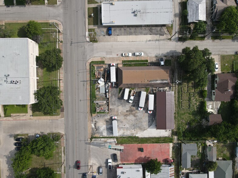 2111 S Hackberry St, San Antonio, TX à vendre - Photo de l’immeuble – Image 2 sur 17