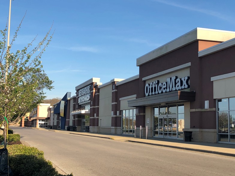 70-1100 Oxford Exchange Blvd, Oxford, AL à louer - Photo de l’immeuble – Image 3 sur 5