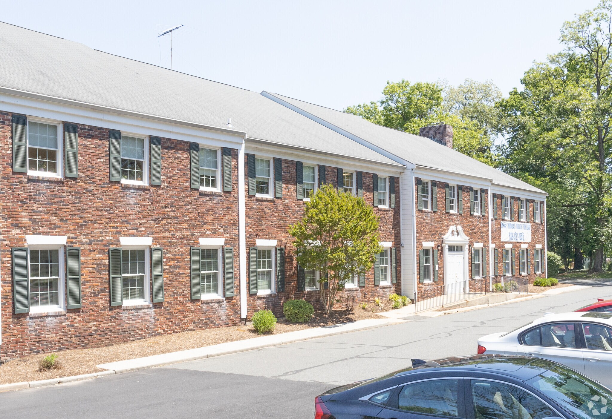 168 Franklin Corner Rd, Lawrenceville, NJ à louer Photo de l’immeuble– Image 1 sur 8