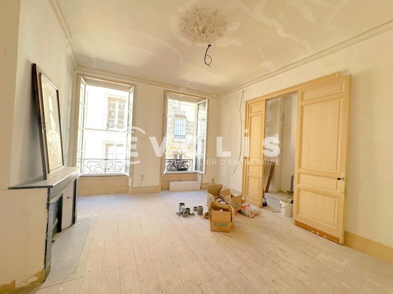 Bureau dans Bordeaux à louer - Photo intérieure – Image 3 sur 7