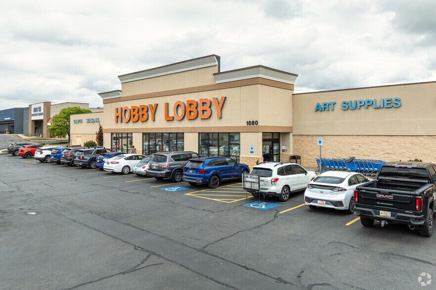 1070-1080 N Main St, Layton, UT à vendre - Photo principale – Image 1 sur 14