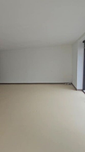 46 NW 36th St, Miami, FL à louer - Vidéo sur l’annonce professionnelle – Image 2 sur 37