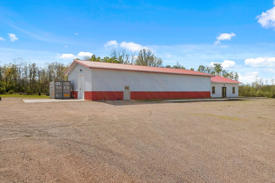 7011 US Highway 141, Lena, WI à vendre - Photo de l’immeuble – Image 2 sur 68