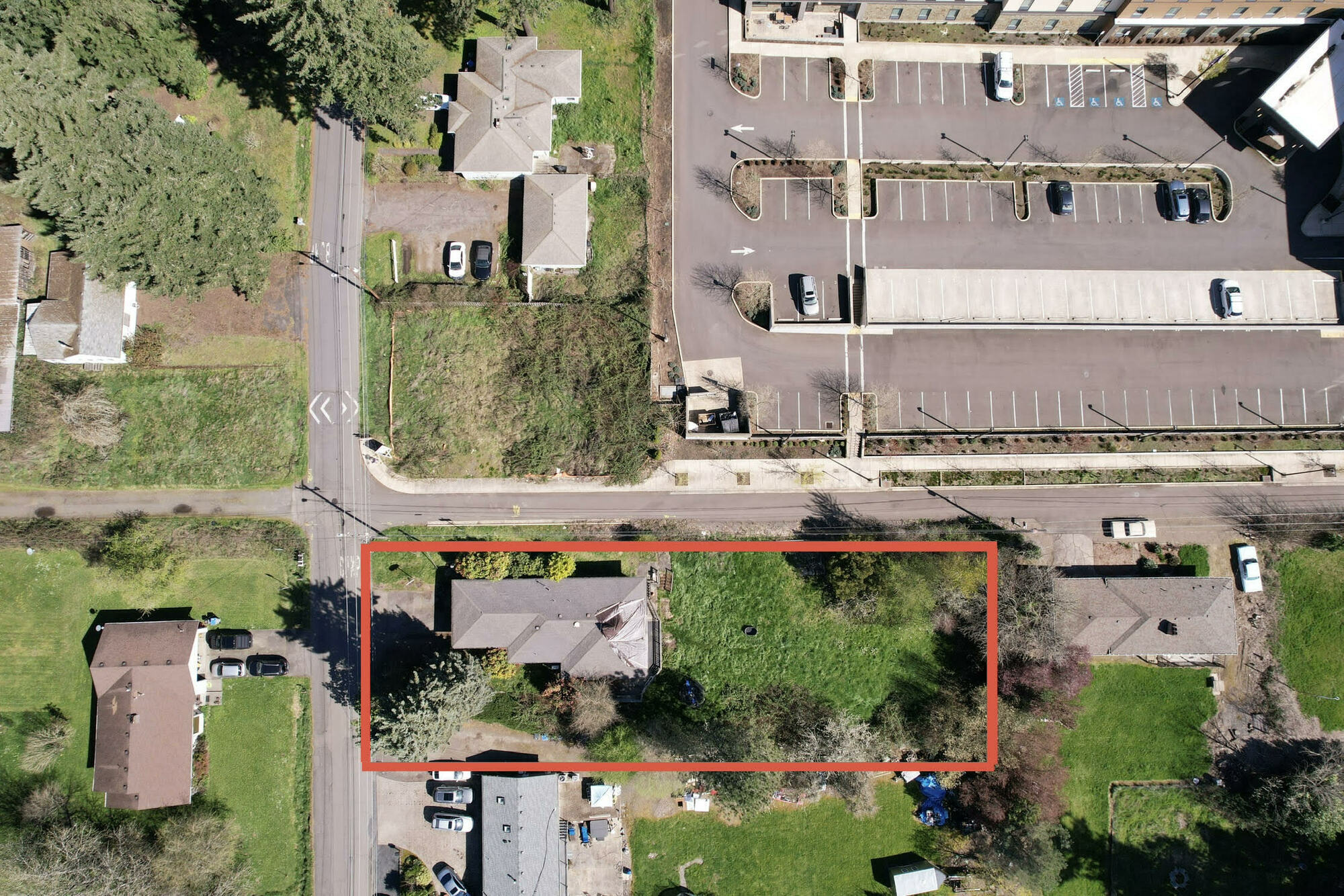 7010 SW Baylor St, Tigard, OR à vendre Photo de l’immeuble– Image 1 sur 11