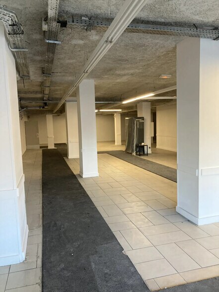 Local commercial dans Nice à louer - Photo intérieure – Image 2 sur 4