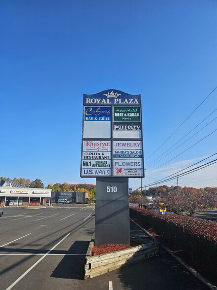 510 Route 130, East Windsor, NJ à louer - Photo de l’immeuble – Image 2 sur 13