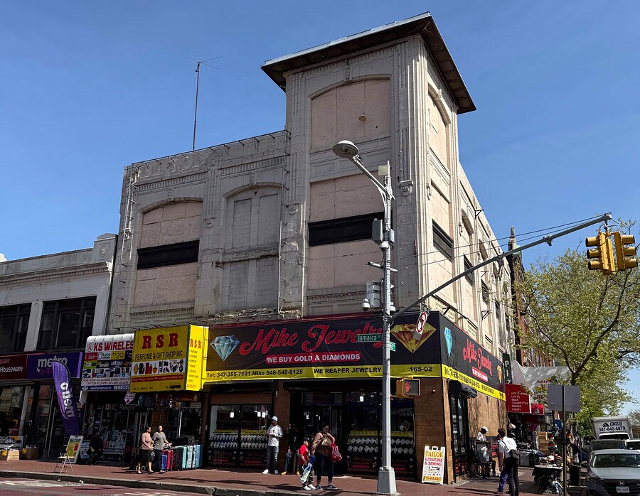 165-02-165-04 Jamaica Ave, Jamaica, NY à vendre Photo de l’immeuble– Image 1 sur 14