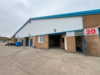 Plus de détails pour Wharfedale Rd, Ipswich - Industriel/Logistique à louer