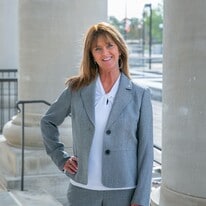 Kim Edwards