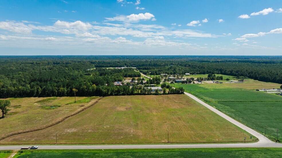 Carver Dr & Complex Rd, Rocky Point, NC à vendre - Photo de l’immeuble – Image 2 sur 8
