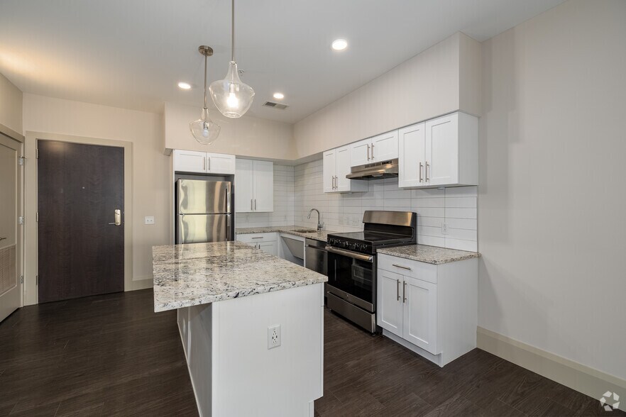 6325 Victoria Ave, Saint Louis, MO à vendre - Photo intérieure – Image 2 sur 76