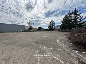 Décines-Charpieu - VUE AÉRIENNE  vue de carte