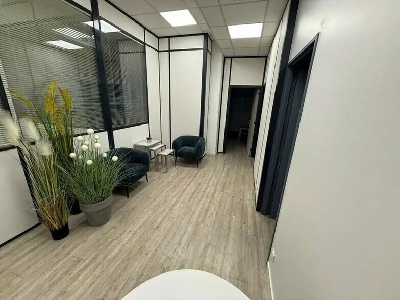 Bureau dans Levallois-Perret à vendre - Photo intérieure – Image 3 sur 11