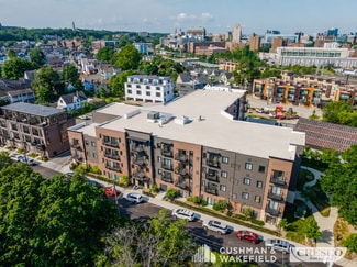 Plus de détails pour 1862 E 123rd St, Cleveland, OH - Logement à vendre