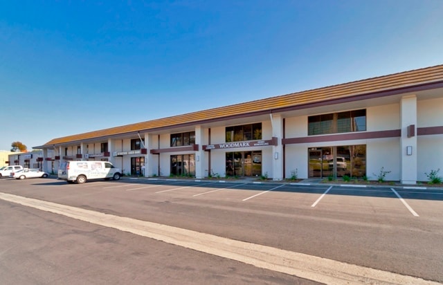 5558-5576 E La Palma Ave, Anaheim, CA à louer Photo de l’immeuble– Image 1 sur 4