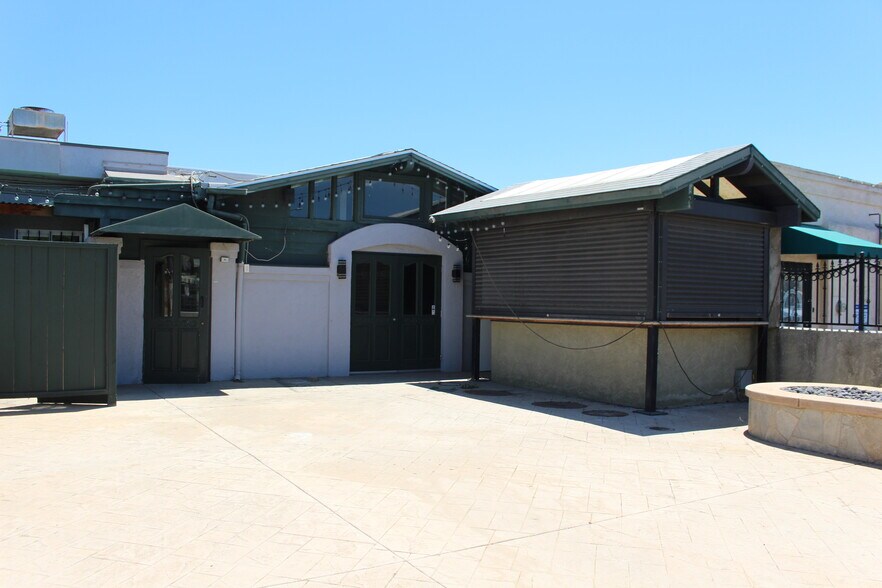 150-154 W Grand ave, Escondido, CA à louer - Photo de l’immeuble – Image 2 sur 15
