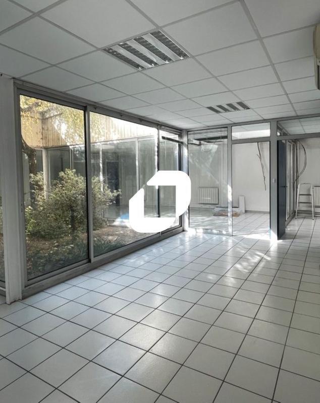 Bureau dans Grenoble à louer Photo intérieure– Image 1 sur 4