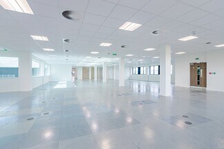 Plus de détails pour Central Blvd, Solihull - Bureau à louer