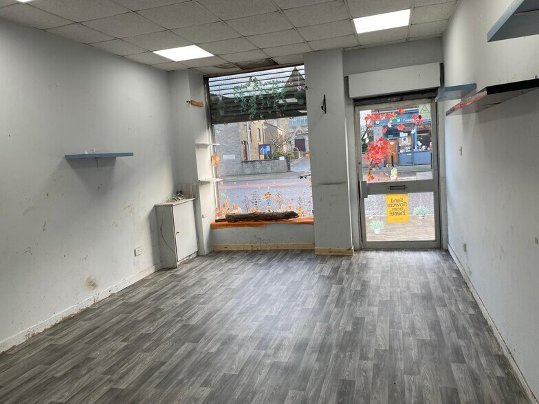 81 Main St, Ayr à louer - Photo de l’immeuble – Image 2 sur 3