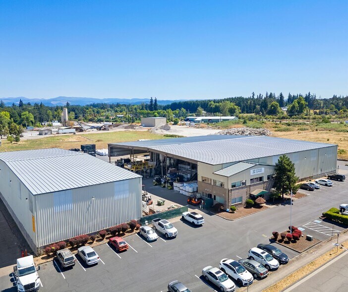 291 Commercial Pky, Molalla, OR à vendre - Photo de l’immeuble – Image 3 sur 21