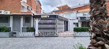 Local commercial dans Castelldefels, Barcelona à louer Photo intérieure– Image 2 sur 13