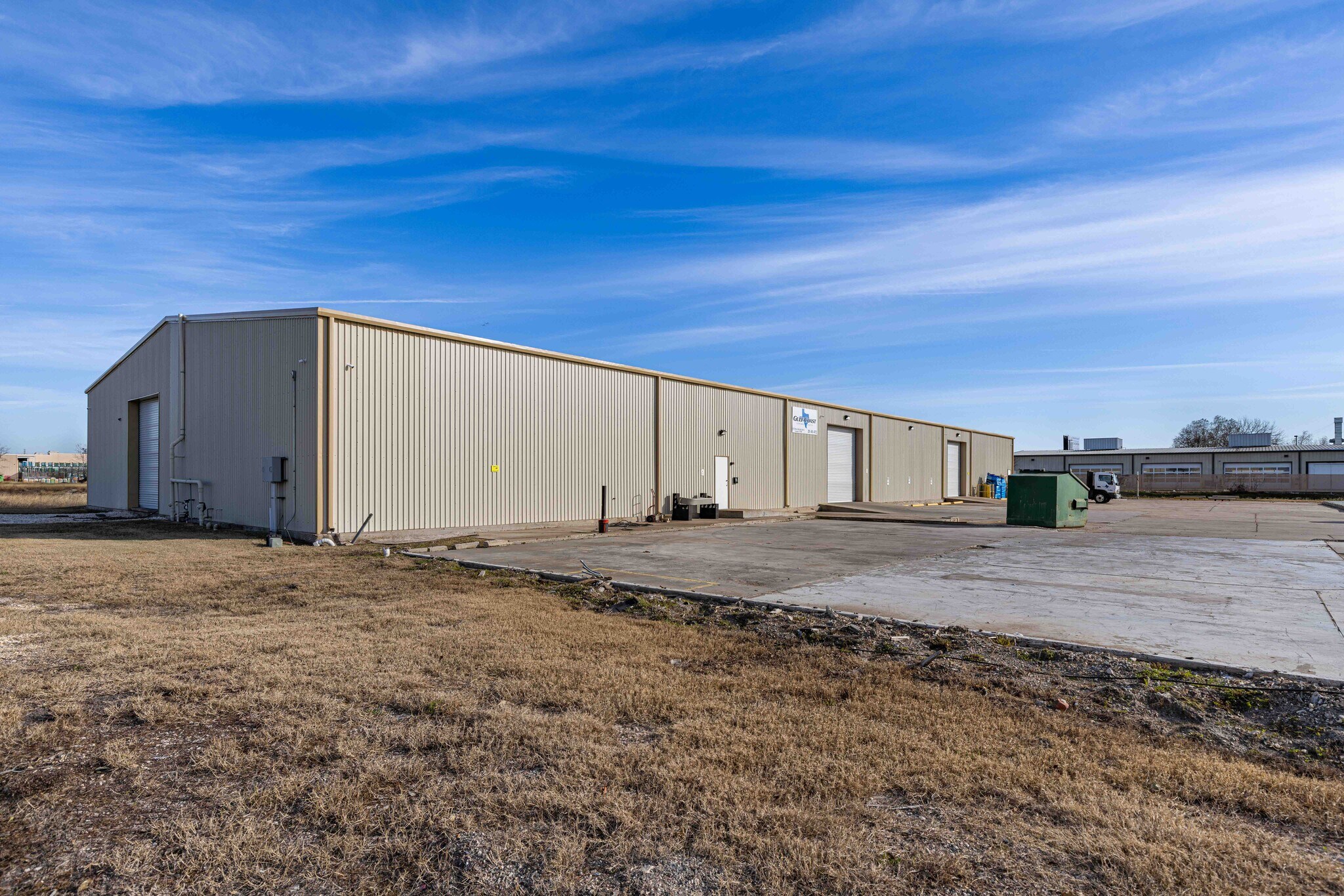 3923 Mickey Gilley Blvd, Pasadena, TX à vendre Photo de l’immeuble– Image 1 sur 35