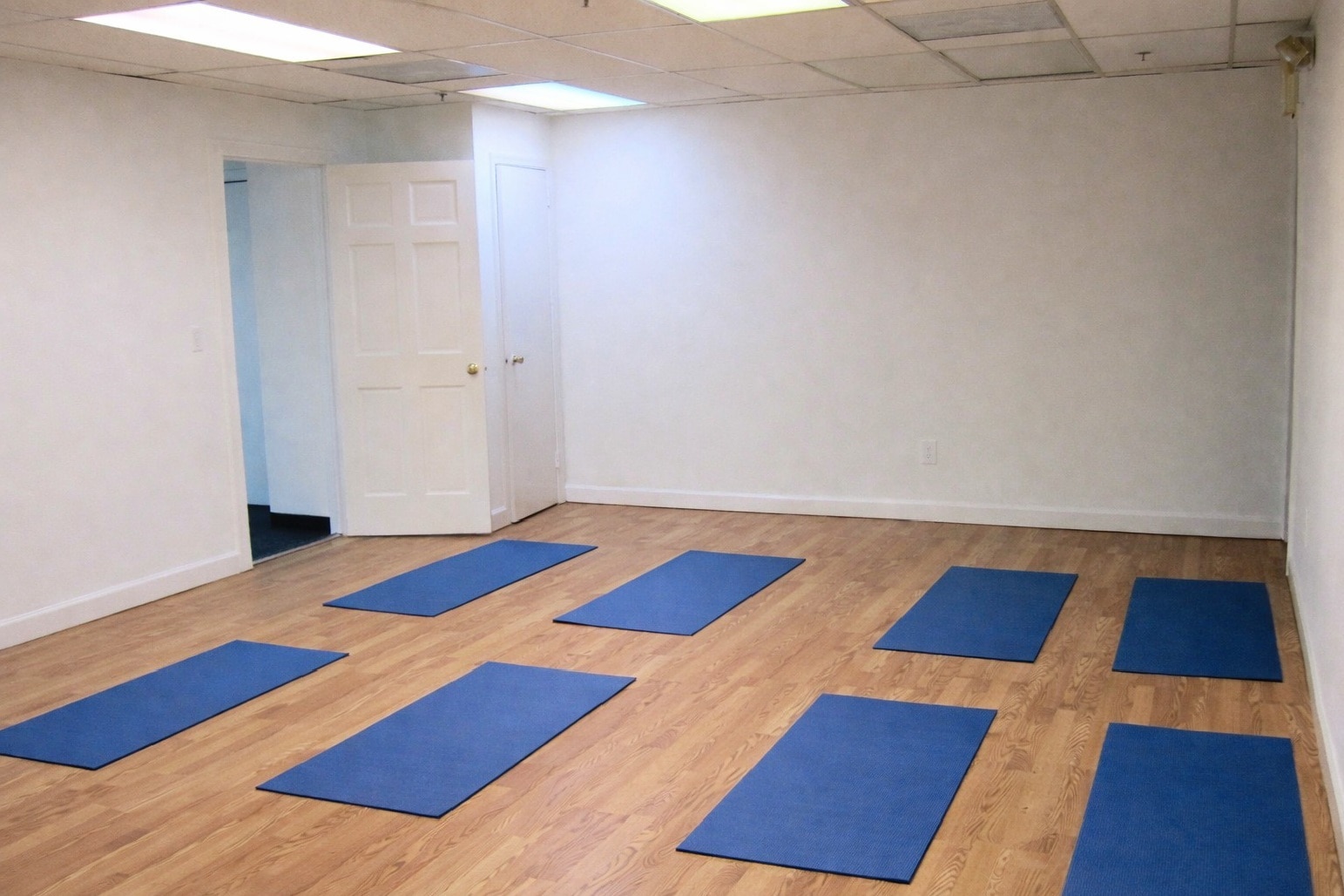 18 Bank St, Summit, NJ à louer Photo intérieure– Image 1 sur 6