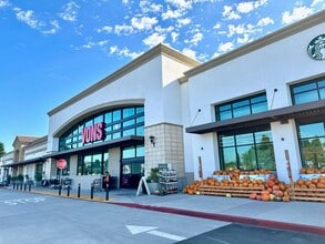 700-960 Arneill Rd, Camarillo, CA à louer Photo intérieure– Image 2 sur 6