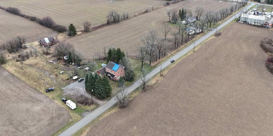 957 Smith Rd, Hamilton, ON à vendre Photo principale– Image 1 sur 2