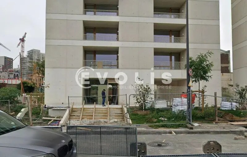 Local commercial dans Ivry-sur-Seine à louer - Photo de l’immeuble – Image 3 sur 7