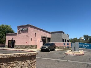 931 S Val Vista Dr, Gilbert, AZ à louer Photo de l’immeuble– Image 1 sur 2