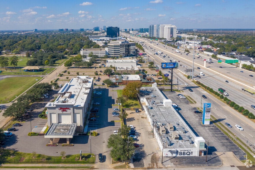 11333 Katy Fwy, Houston, TX à vendre - Aérien – Image 3 sur 4