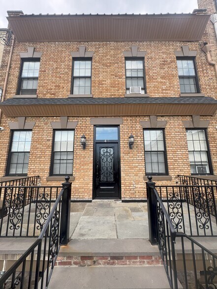 48 S Bleeker St, Mount Vernon, NY à vendre - Photo de l’immeuble – Image 3 sur 7