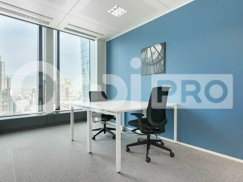Bureau dans Courbevoie à louer - Photo de l’immeuble – Image 3 sur 9