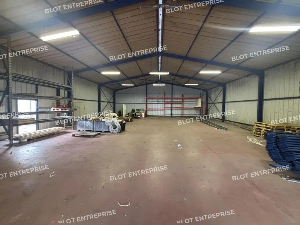 Local d'activités dans Cordemais à vendre Photo intérieure– Image 1 sur 1