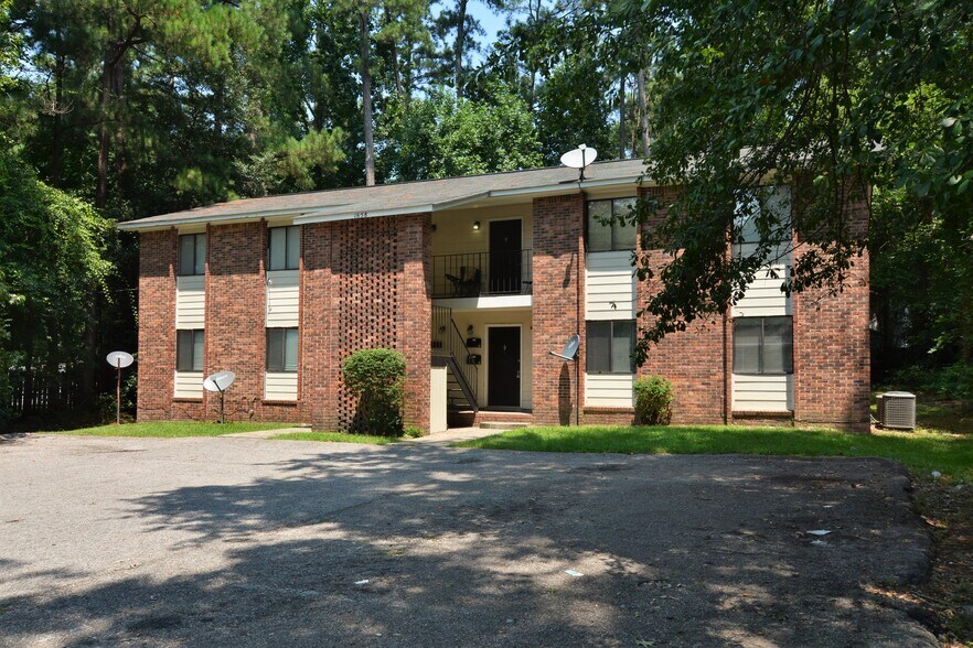 1682 Horseshoe Dr, Columbia, SC à vendre - Photo de l’immeuble – Image 3 sur 11