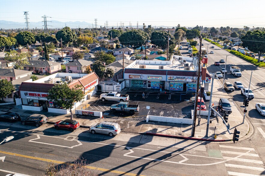 601 E Century Blvd, Los Angeles, CA à louer - Photo de l’immeuble – Image 3 sur 3