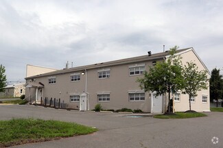 Plus de détails pour 8314 Browns Ln, Manassas, VA - Local d’activités à vendre