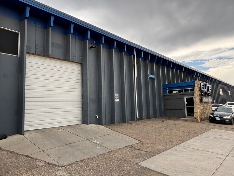 3000-3066 S Platte River Dr, Englewood, CO à louer - Photo de l’immeuble – Image 2 sur 10