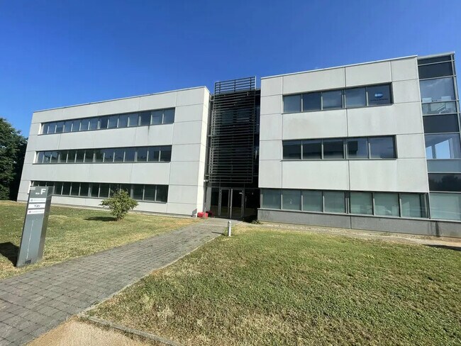 Plus de détails pour Bureau à vendre